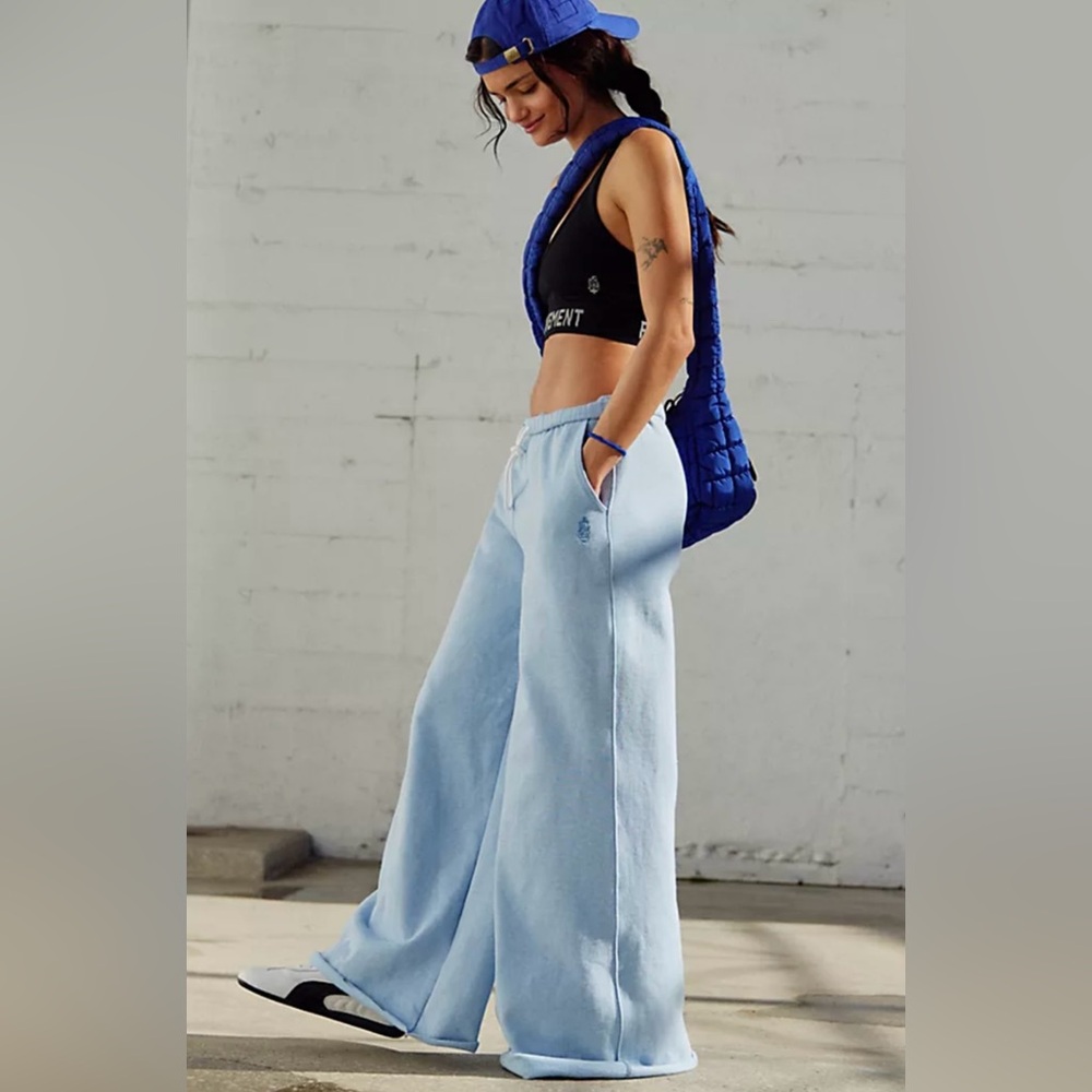 New Free People For The Win Wide-Leg Pants Joggers In High Dive Blue Size M